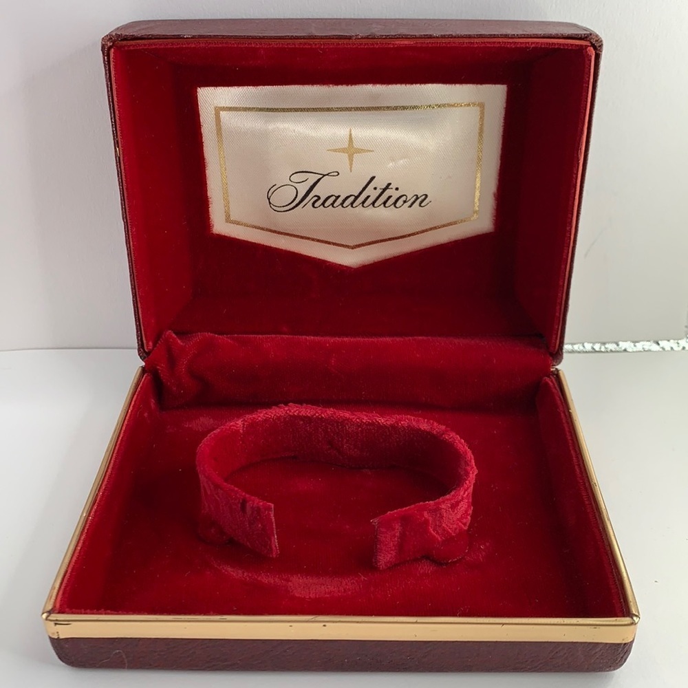 Vintage Traditions watch box